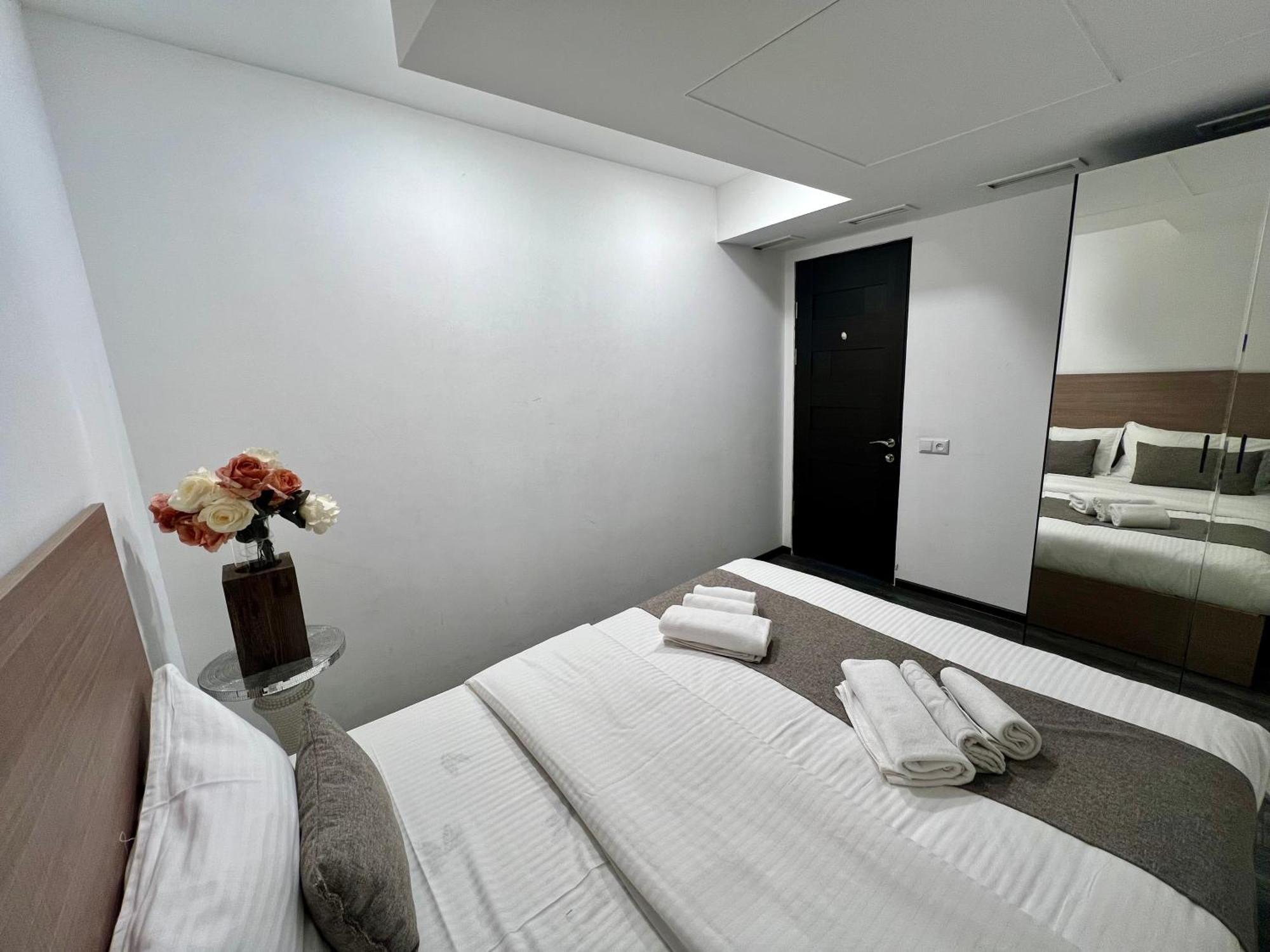 Yvn Tumanyan Apart-Hotel Yerevan Luaran gambar