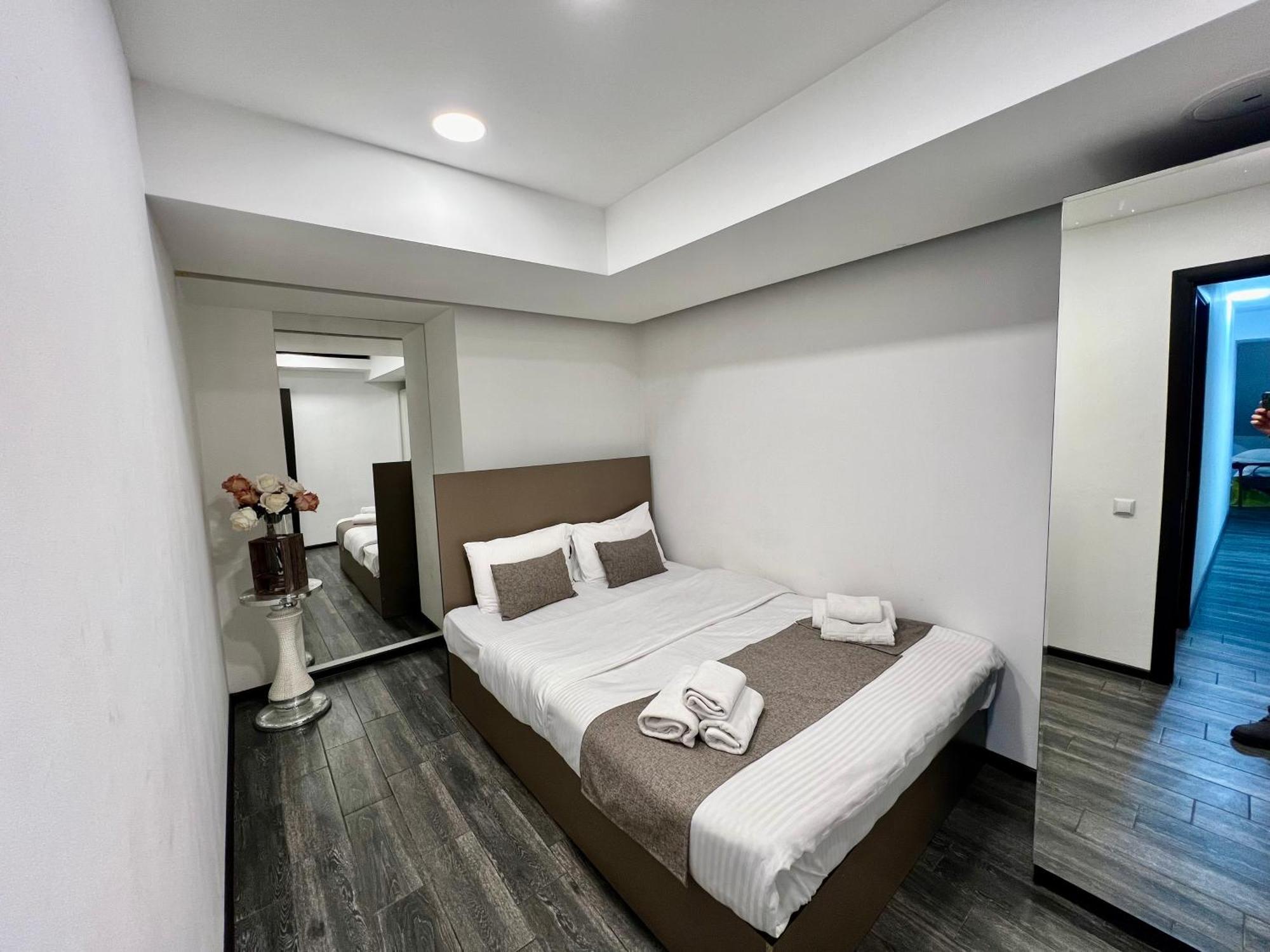 Yvn Tumanyan Apart-Hotel Yerevan Luaran gambar