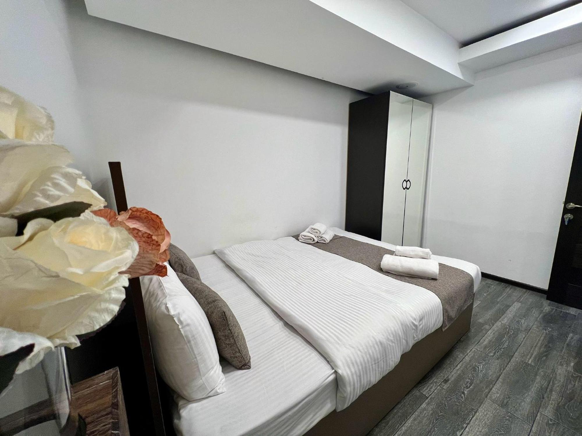 Yvn Tumanyan Apart-Hotel Yerevan Luaran gambar
