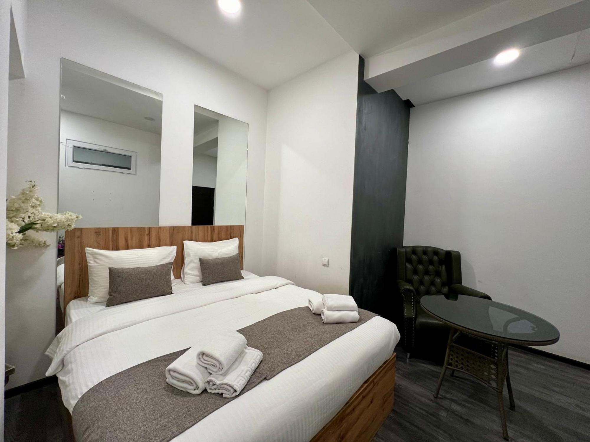 Yvn Tumanyan Apart-Hotel Yerevan Luaran gambar