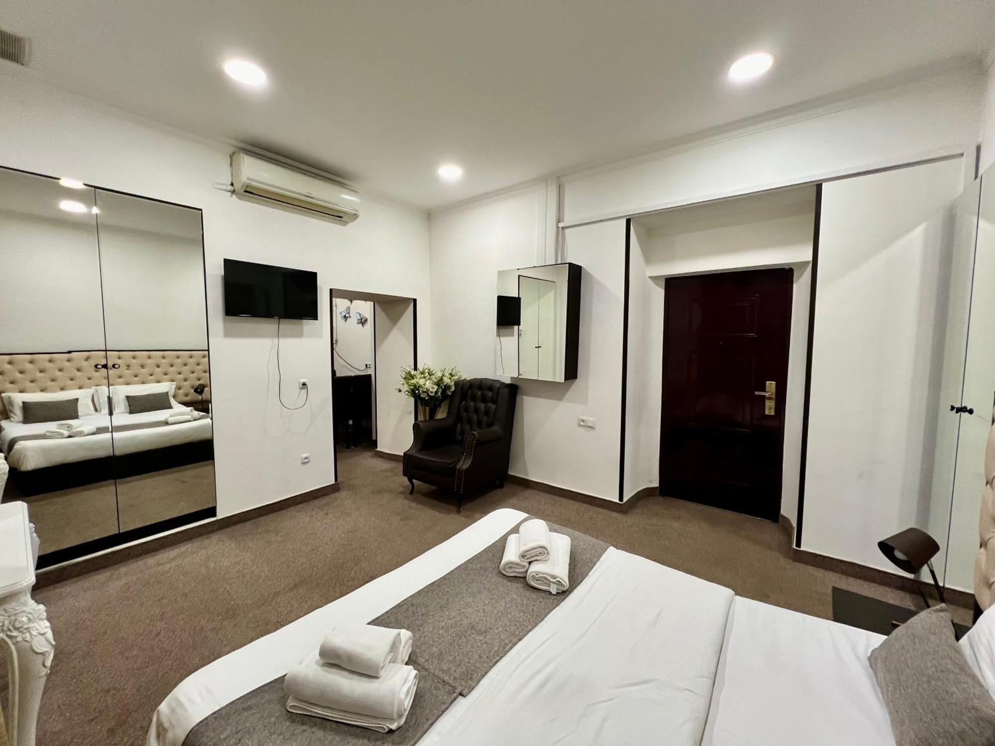 Yvn Tumanyan Apart-Hotel Yerevan Luaran gambar